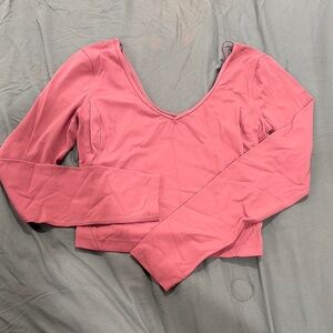 Lululemon Athletica Pink Long Sleeve Fitted Crop